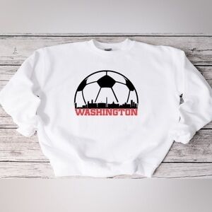 DC United Crewneck
